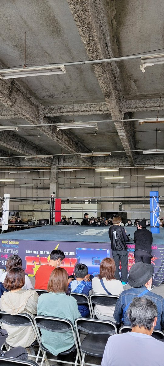 toshibrady's tweet photo. 今日わここ🤩💣️〰️💥🔥🚀
#FMEW
#地獄のデスマッチ
#鶴見青果市場 https://t.co/lK7MBIEbuU