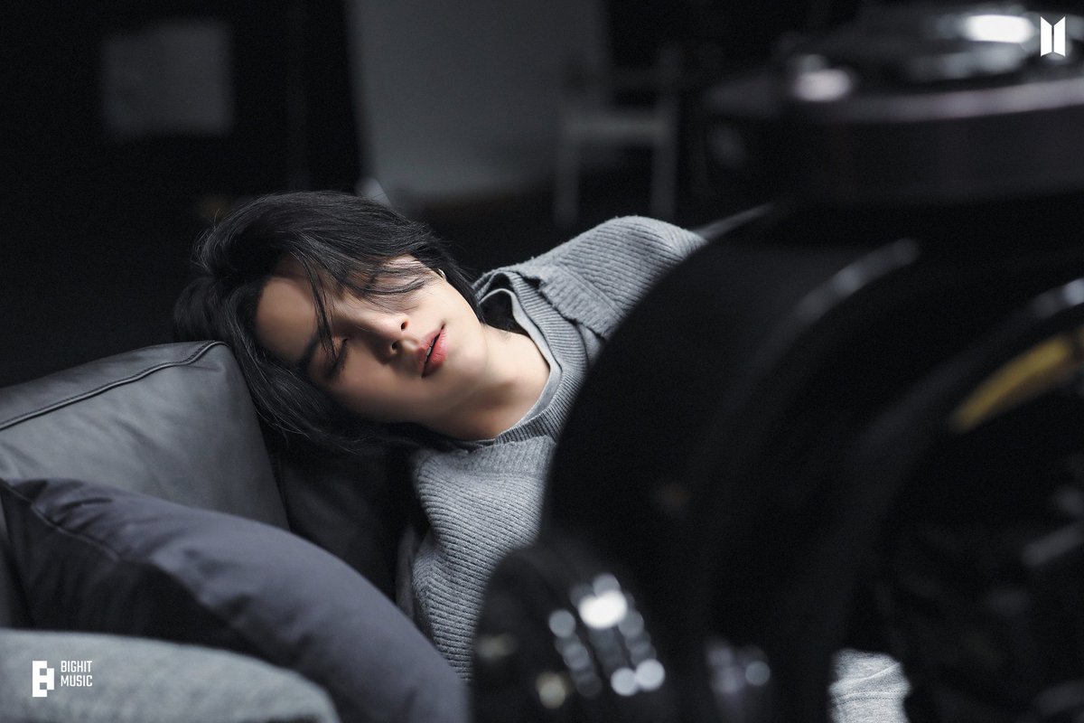 BIGHIT_INFO's tweet photo. @bts_bighit Agust D 'AMYGDALA' MV &amp; Jacket Shoot Photo Sketch https://t.co/lTXSSWsj4W