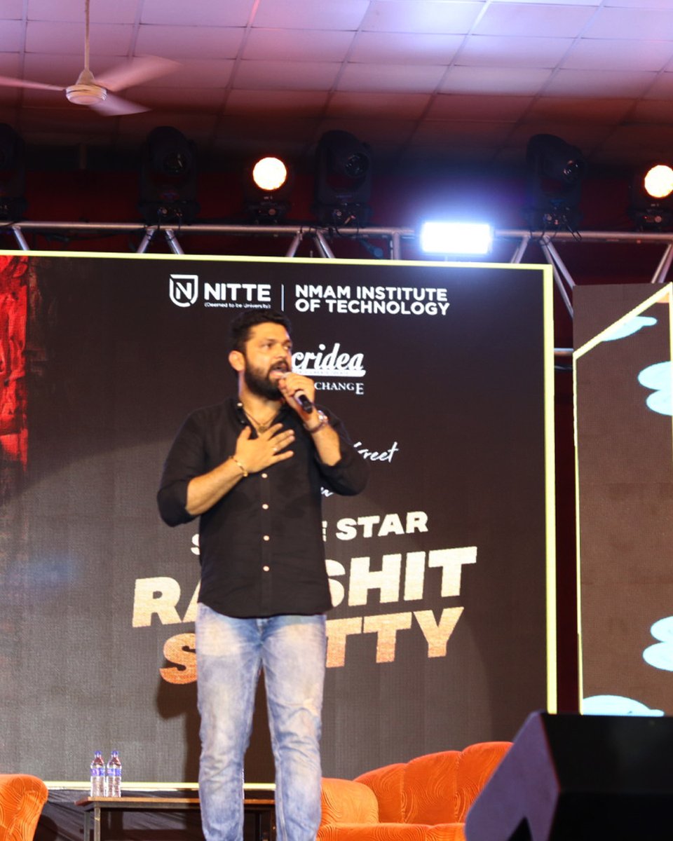 nmamitnitte's tweet photo. Bringing some star power to Incridea!
#NMAMIT #RakshithShetty #CelebrityVisit #Memories #CollegeDays https://t.co/pwvhSrX6B9