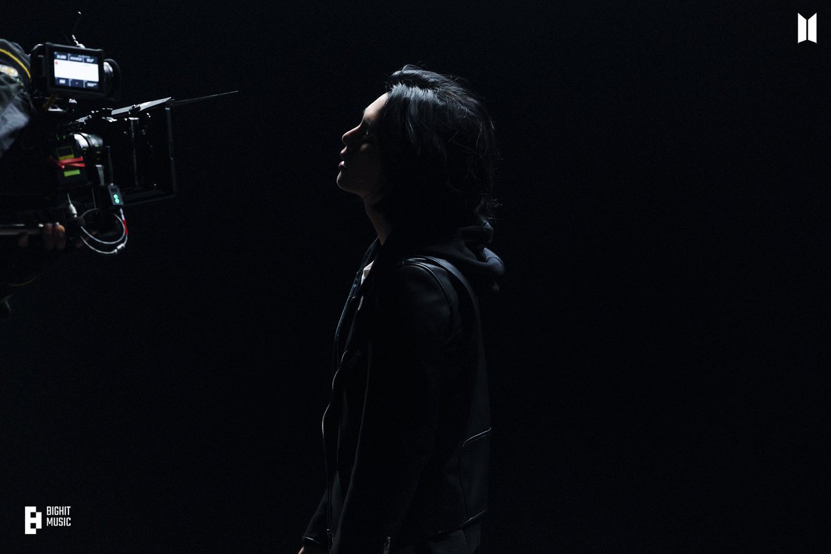 7btsupdates's tweet photo. Agust D 'AMYGDALA' MV &amp; Jacket Shoot Photo Sketch (1) https://t.co/DbUCB7tkTQ