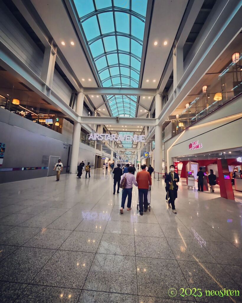 neosiren's tweet photo. Let's Go~ 
#trip #travel #여행 #旅行 #voyage #reisen https://t.co/n8sxi4hcUC https://t.co/p4pVqCL5e6