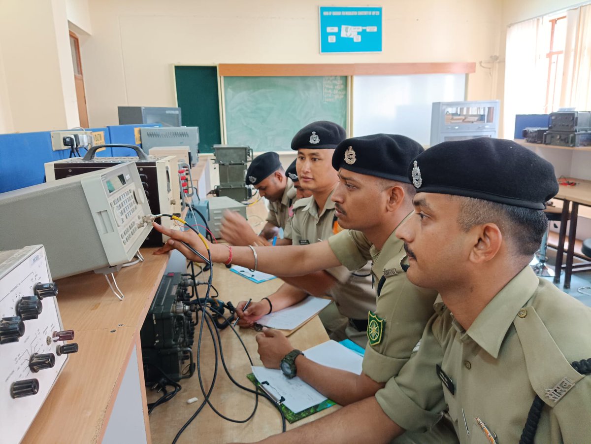 BSF_CEDCO's tweet photo. #BSF 
#FirstLineOfDefence
"All of us do not have equal talent. But, all of us have an equal opportunity to develop our talents".
                                      Dr. A P J Abdul Kalam
                                      Former President of India https://t.co/yE9dYFMGFu