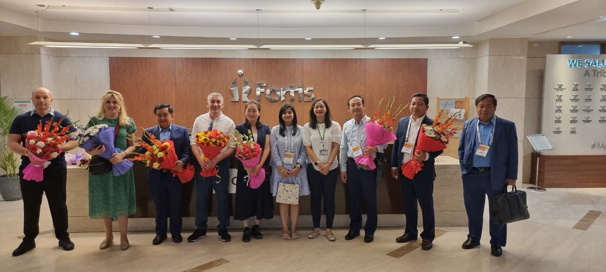 ahcindia's tweet photo. Here is a glimpse of @fortis_hospital, welcoming prestigious foreign delegates.

#AHCI2023 #G20India #healthcare #medicaltourism #medicaltourismindia #medicalvaluetravel #MVT

@ficci_india @MoHFW_INDIA @investindia @g20org https://t.co/hXQy5q4LN7
