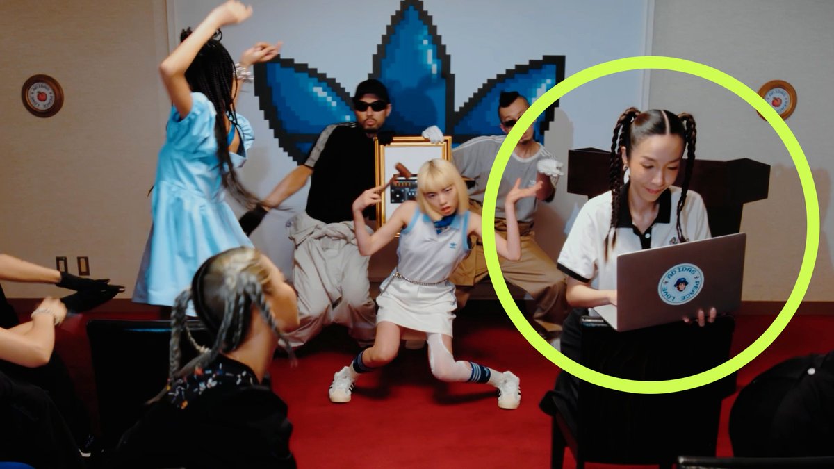 MonkeyBids tweet media