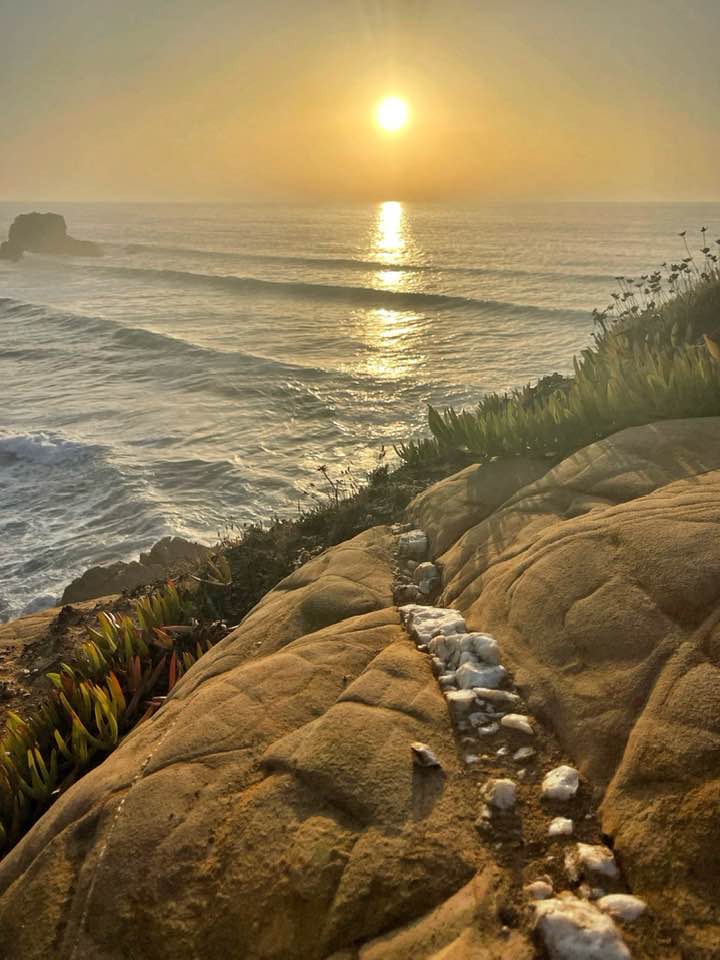 ☀️ "Odemira, Distrito de Beja (Portugal) ..." 🇵🇹
📸 Elaine Eiger