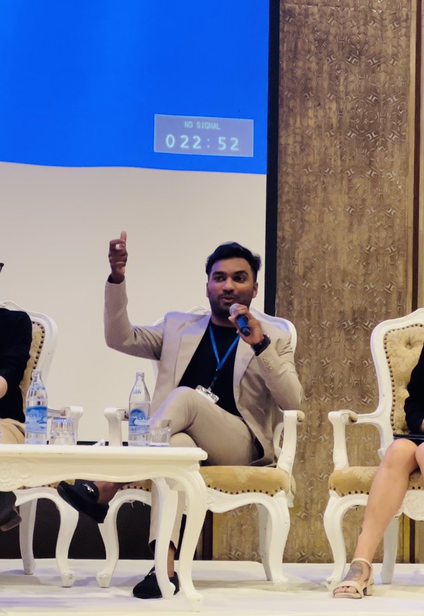 joshuavd's tweet photo. Such a pleasure to join the #LearningSymposium’s Panel as Youth Speaker on Embracing diversity and
promoting inclusion in SRGBV programming.
#YPEER #EndSRGBV @YPEERPak @ypeerap @UNESCO @UNGEI @edu_transformer @GPforEducation @UNFPA @UNICEF @SafeToLearn https://t.co/JISTuzYYmz