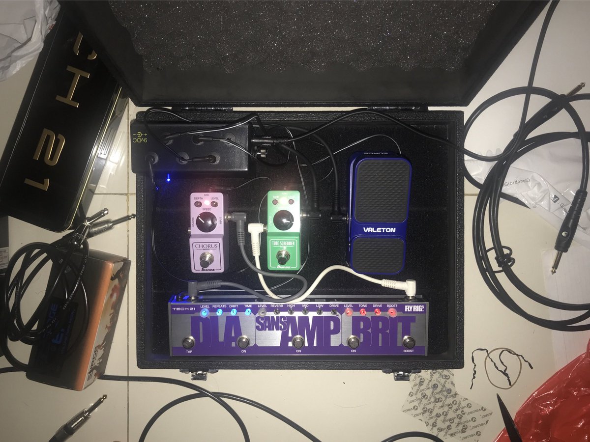 weichenbeig's tweet photo. my version of hardwork really does pay off, 4 years of putting my time and effort in building this board can’t even believe how far she’s gone 😭 https://t.co/5y3pwpVjyn