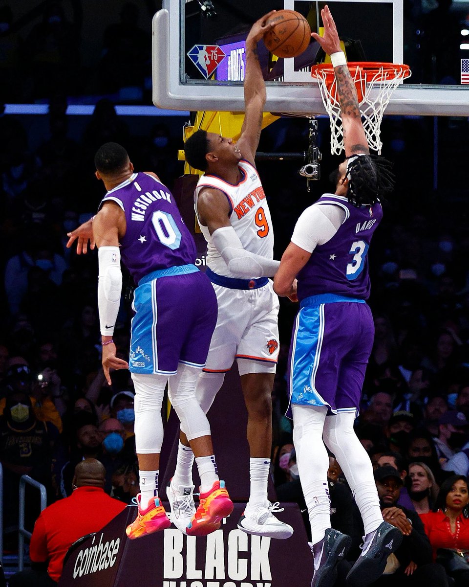 nicholasjuice's tweet photo. After tonightโฆ the #3 pick in the 2019 NBA Draft will be the only top 8 pick from that class still in the playoffs.
#bestoftheclass #numbernine #broadwaybarrett #maplemamba
#NewYorkForever https://t.co/E2VLEJJ96n