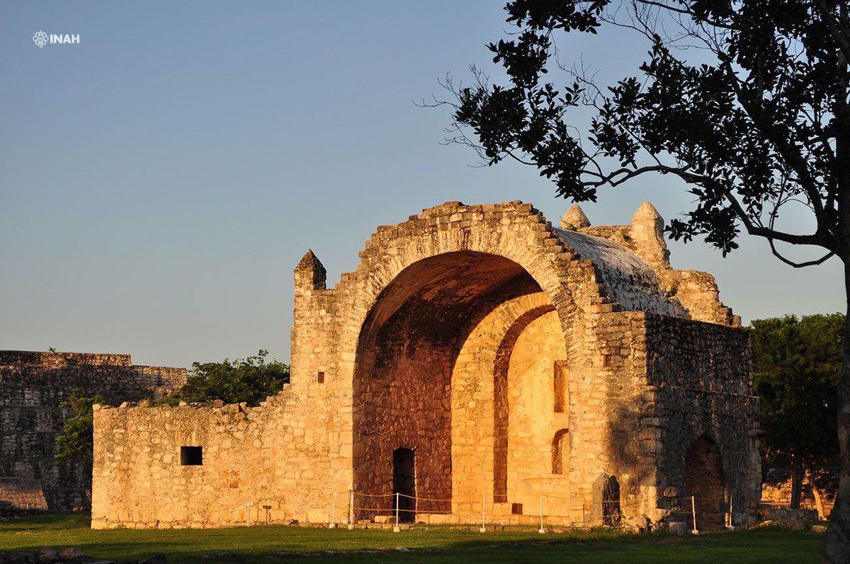 INAHmx's tweet photo. #FotoDelDía | Una capilla católica en medio de una antigua ciudad maya
Averigua más en: https://t.co/TBE8EpnQbv
📸: Héctor Montaño. INAH.
#inahvirtual #yucatan #mayan #maya #patrimoniomexicano #foundinmexico #mexicosecreto https://t.co/5CfJXDfJkW