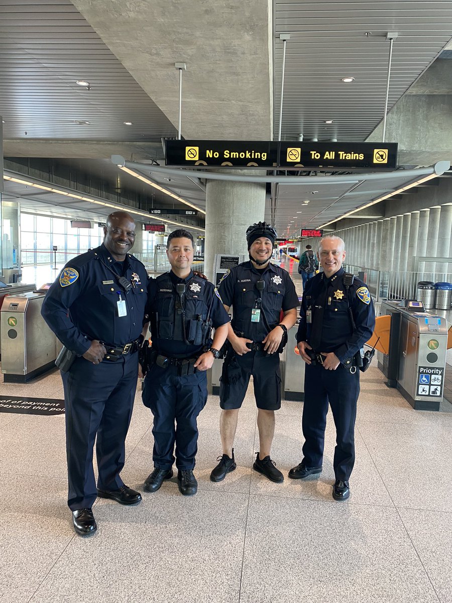 SFPDACLazar's tweet photo. @SFPDAirport officers do an incredible job keeping @flySFO safe. Thankful for the visit today and I looking forward to returning soon. @SFPD #safetywithrespect https://t.co/YmSFos0ZBV