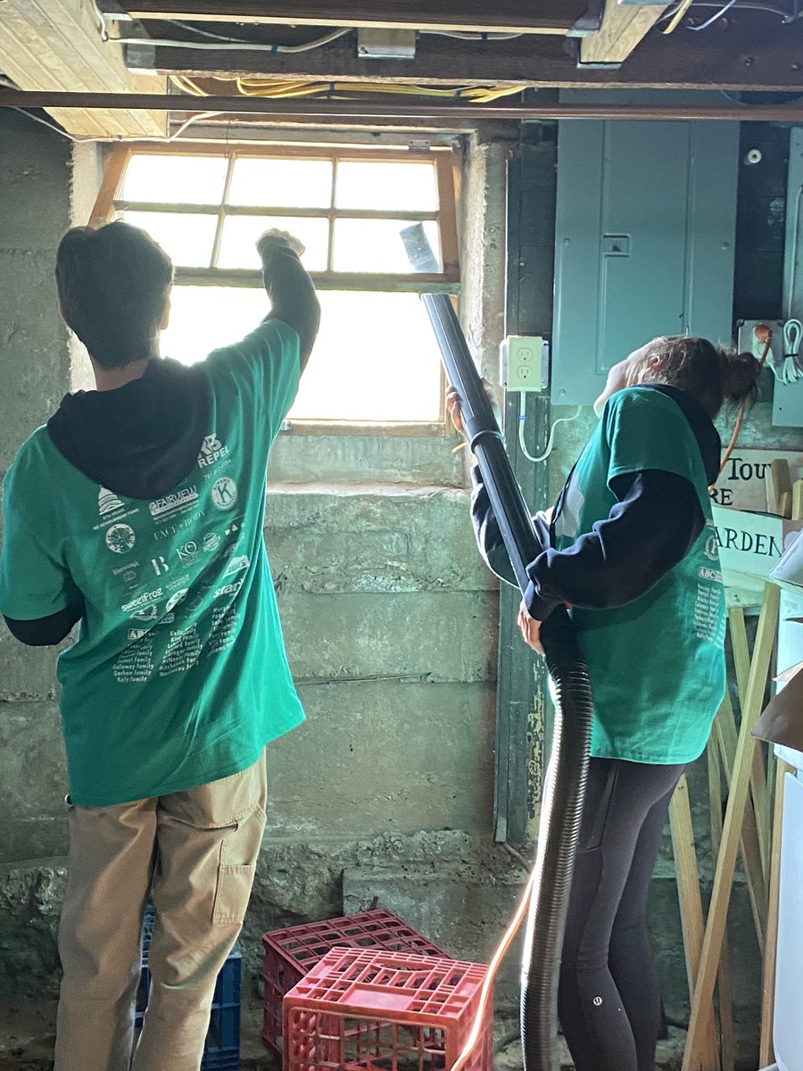 MHSAPPC's tweet photo. Amazing work by amazing kids today  #WeRMarshfield @MHSPPAL https://t.co/XOH5U4LsqV