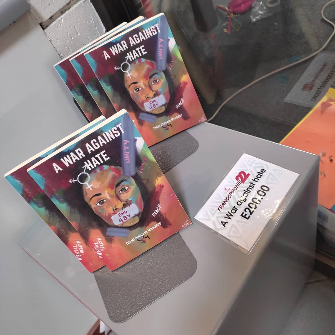 ThamiMagongo's tweet photo. E200 at Alliance Francaise de Mbabane 
Otherwise E180 
(+268) 76687447 ☎️ 
#TiniTwitter #readerscommunity #AWarAgainstHate https://t.co/O9mqmneFhR
