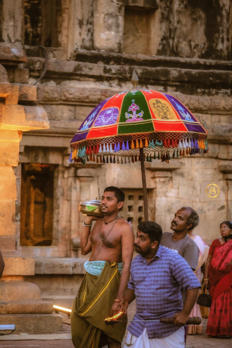 Nammathanjavur2's tweet photo. தஞ்சை பெரியகோயில் சித்திரை திருவிழா
#11ஆம்நாள்
Photos - #SFAS
#Nammathanjavur #Thanjai #Thanjaianz #bigtemple #periyakovil https://t.co/rATc0eIxyS