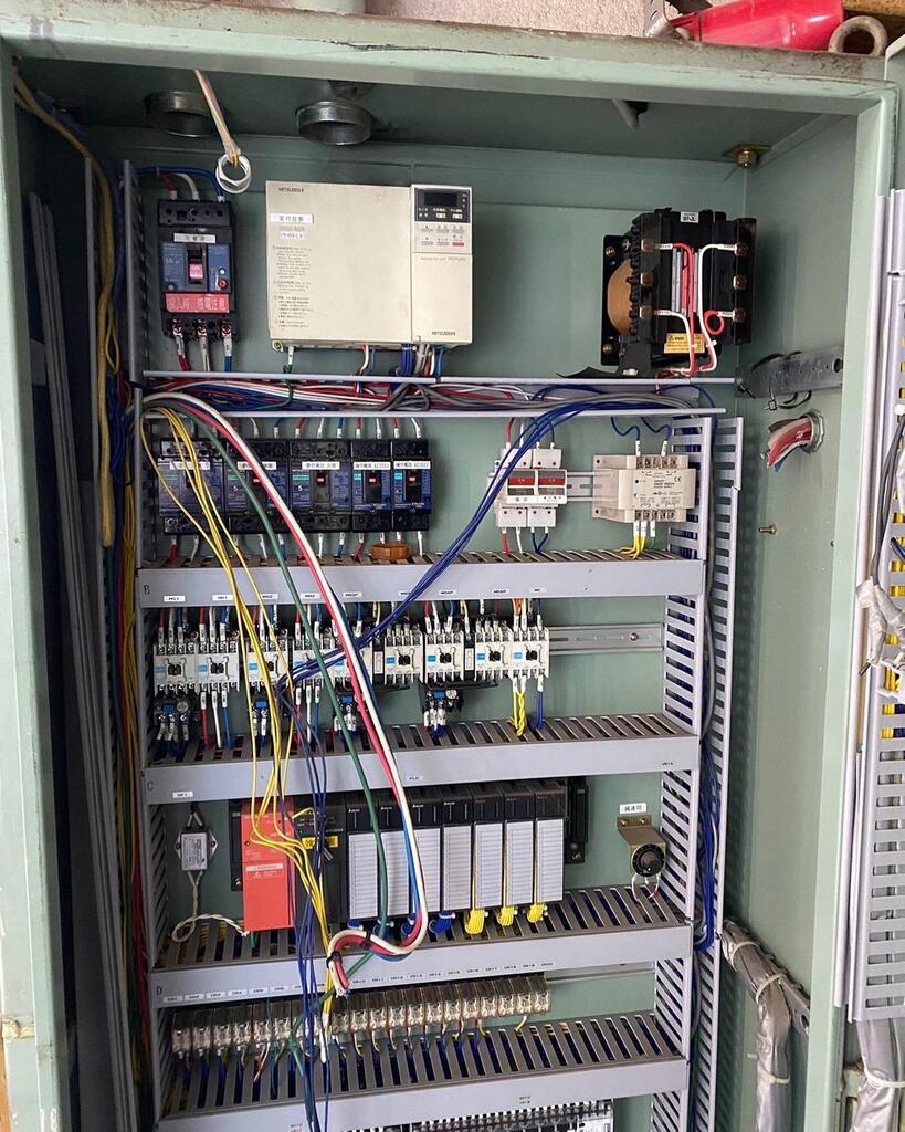makoto11924's tweet photo. 〜電気設備撤去作業ー
本日は奈良県にて電気設備撤去作業にてCreate!無事終わった💦
今日も一日ありがとうございます😊
#創shin #CreateShin #奈良県
#電気工事 #笑顔 #仕事があることに感謝 https://t.co/IjGafNWhfl