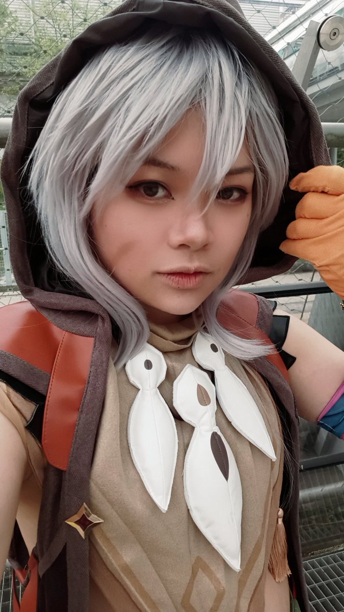 gean_aka's tweet photo. #LeipzigerBuchmesse #leipzigfookfair #Genshinlmpact #razorcosplay #razor https://t.co/jKhByXaHdD