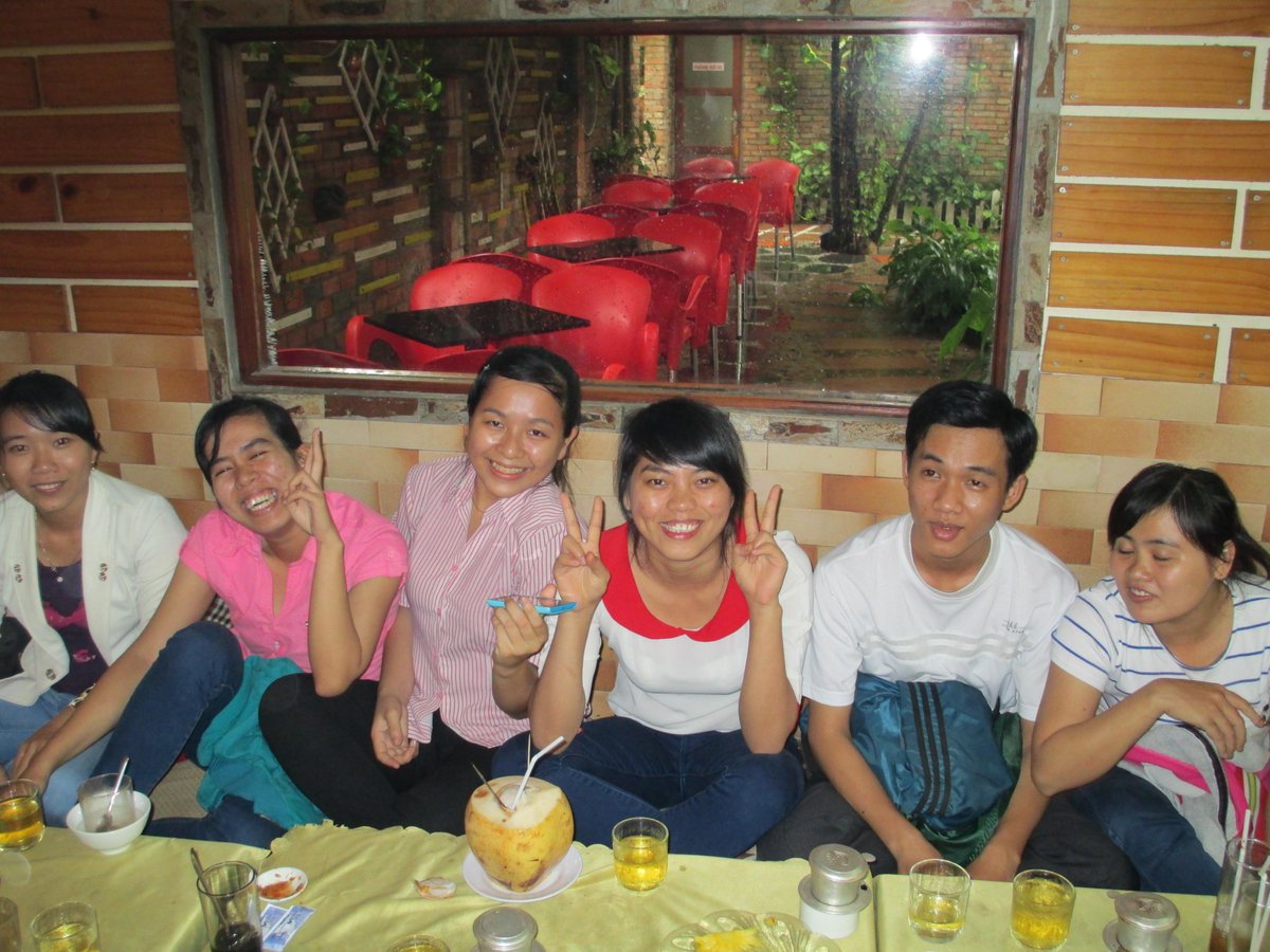chaoban89999's tweet photo. #Nhung #Thu #Hạnh #Duyên #Tra #ChịNhung https://t.co/GMT9b9s6ZO