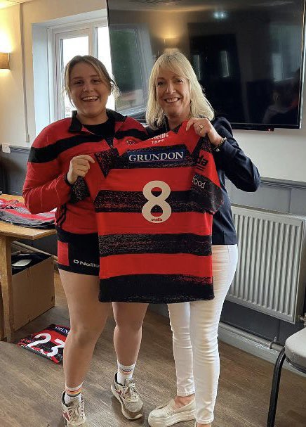 CheltTigersWRFC's tweet photo. Shirt Presentation 🐯 

Last night the girls had a very special shirt presentation ahead of Sunday’s double header, from Women’s President @JillADouglas 

#TigerFamily #MakingMemories #TigersToTwickenham https://t.co/LelXsT4HYB