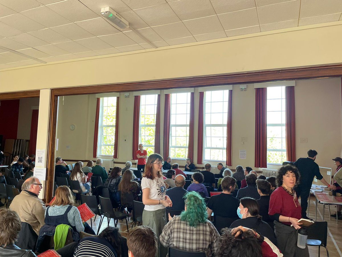 We’re buzzing to be at a packed first session at <a href="/noztransformed/">Norwich Transformed</a> this morn with <a href="/meadwaj/">James Meadway</a> + <a href="/BenTippet/">Ben Tippet</a> on what to do about inflation! 🤷‍♀️💰 📈

Amazing start to a day full of great sessions - massive well done to the organisers 🔥 🔥 🔥 #NorwichTransformed