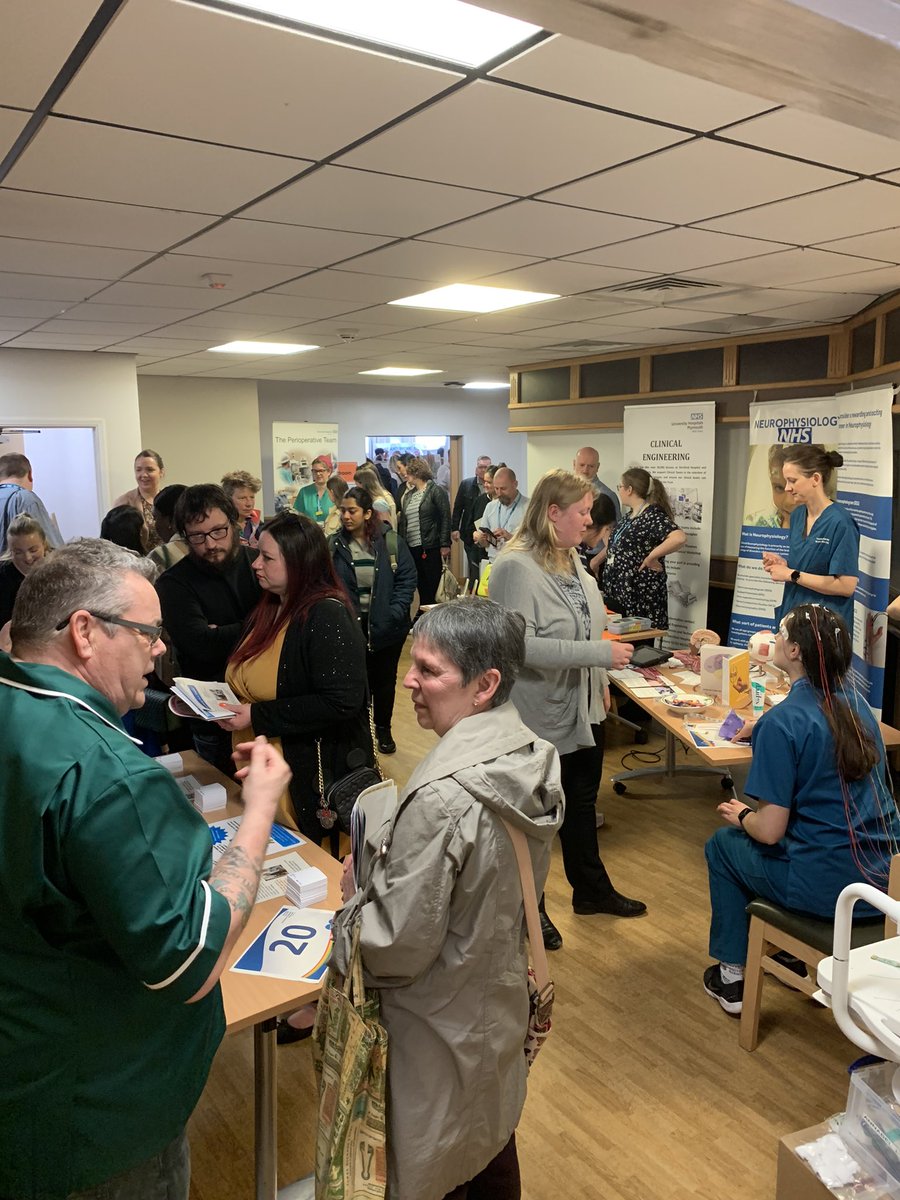 UHP_NHS's tweet photo. Our Careers Fair @DerrifordCHW1 is absolutely buzzing - so many staff to speak to and information on offer about the different opportunities available. We’re here until 2pm, just behind Derriford Hospital if you want to join us @Derrifordjobs #nhsjobs https://t.co/pSFsDOpNbx