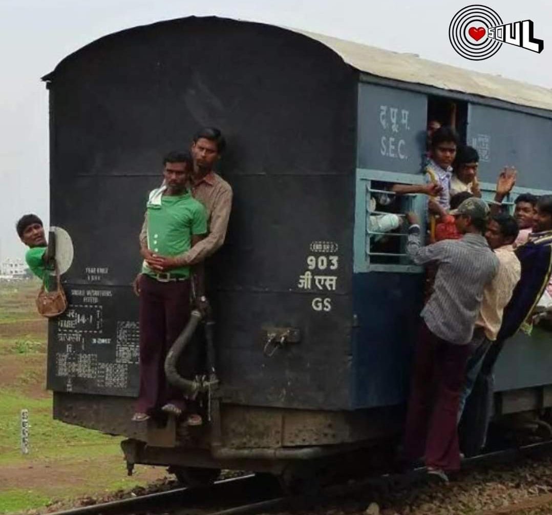 kalajaado's tweet photo. ଓଡ଼ିଶା ଅନ୍ଧ ଭକ୍ତ in Vande Bharat Express :- https://t.co/nDGRYXfeZp