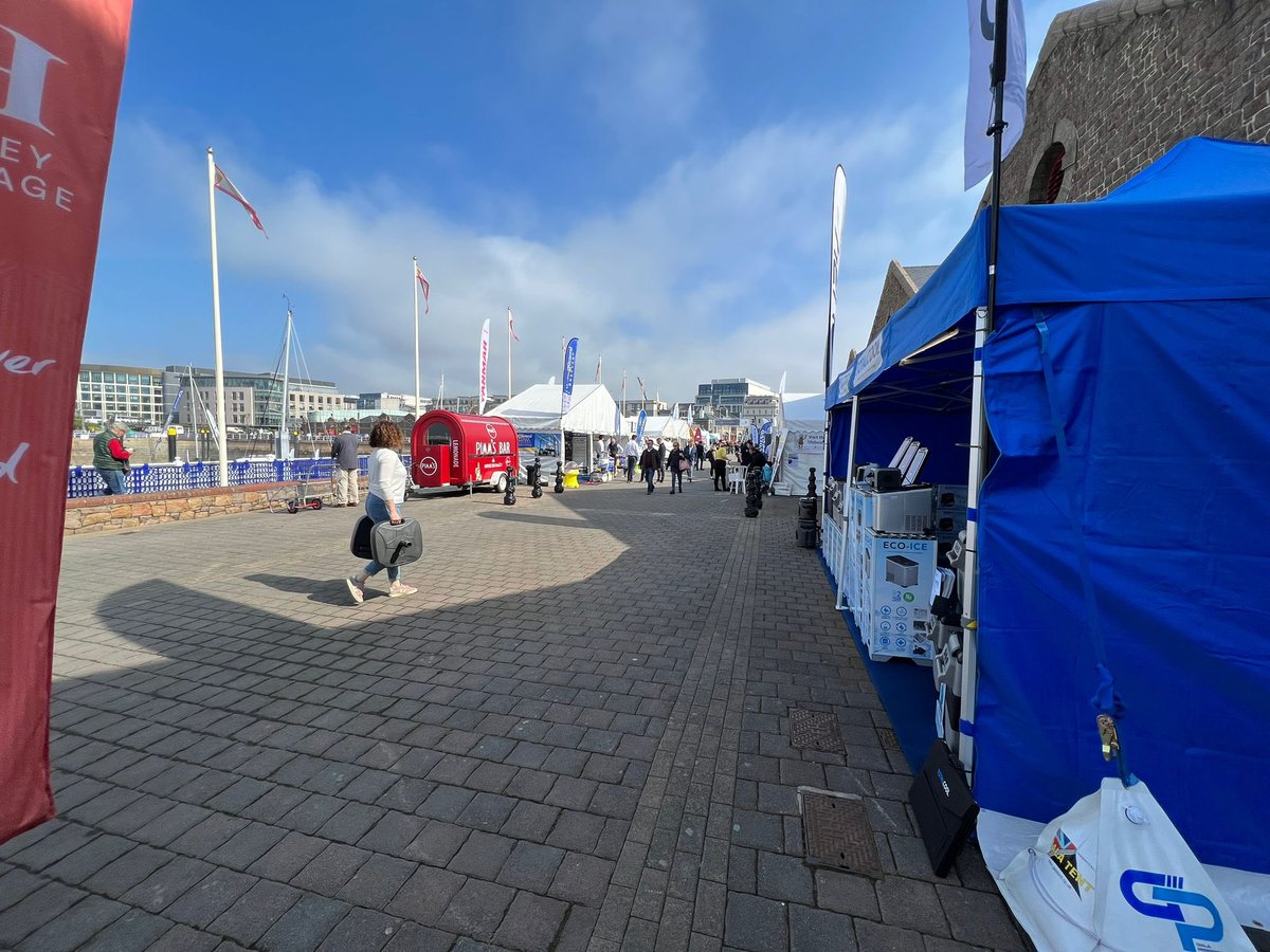 Totalcool tweet media