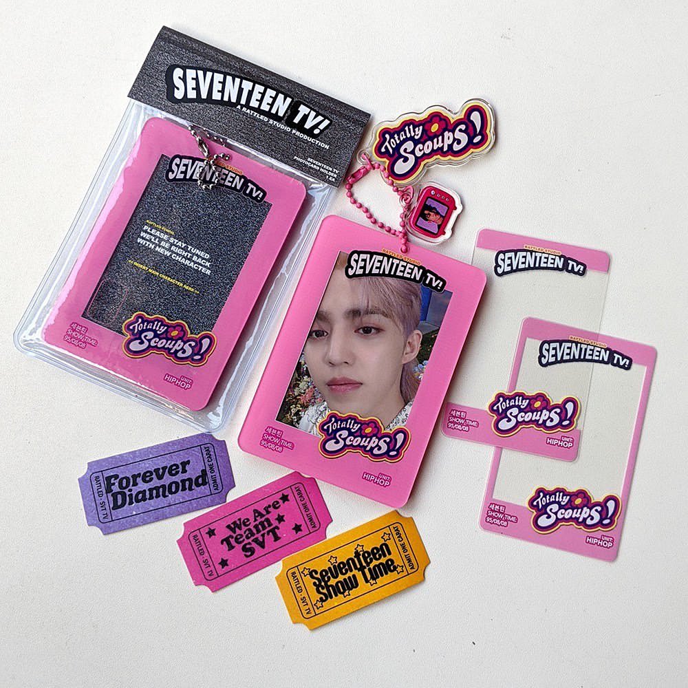 cheeseuwoozi's tweet photo. 📢 [🇲🇾 GO | HELP RT]

@/rattledstudio SVT TV Two-Sided PC Holder

Price:
★ PC Holder: RM30
★ (optional) add SVT TV Keychain: (+) RM17

*all price exclude ems &amp; local shipping fee. 
*product details under this tweet.

DM to place your order! 🔥
#pasarseventeen #pasarSVT https://t.co/nYE4XVu0fC