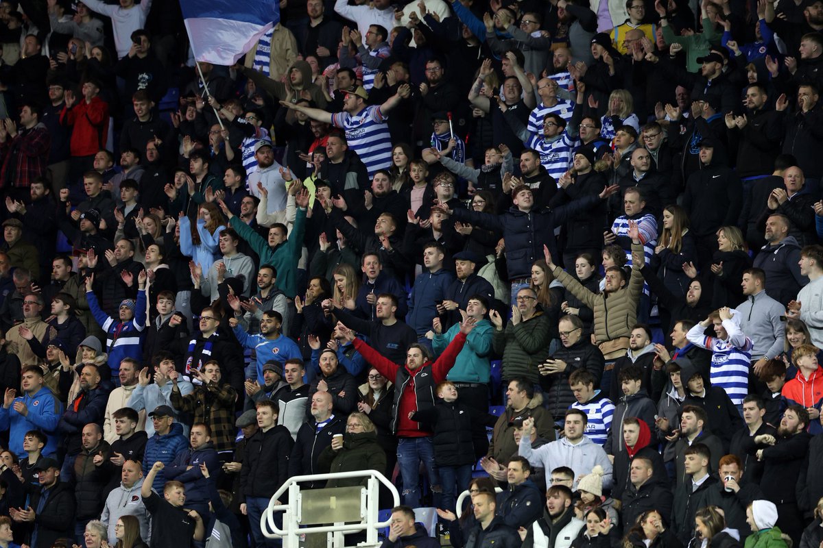ReadingFC's tweet photo. SOLD. OUT. 👏

Every ticket taken for #REAWIG. Amazing from our supporters. See you later 🙌

(oh and a reminder to arrive early, and enter the stadium as soon as you can... as it's going to be busy!) https://t.co/ZaawHv3M2o