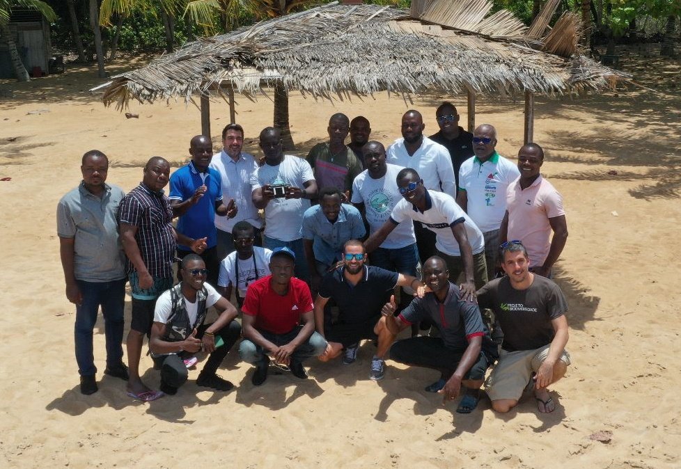 EizaguirreLab's tweet photo. Day3 of #CapacityBuilding workshop for #Biodiversity protection. We talked #mapping and #antipoaching strategy. #WASTCON #seaturtles #Wildlife https://t.co/oxufLplJSY