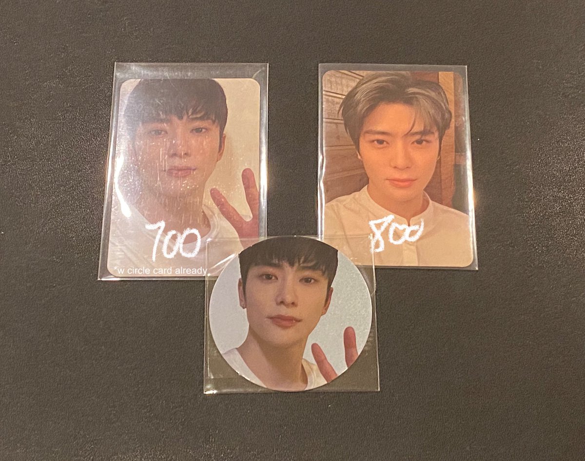 seulbeluga's tweet photo. wts lfb ph

— jaehyun amoy johnsons baby powder set

• selling as set only
• can lf kahati but will ship to one address
• jaehyun sakri has dent
• mod : jnt direct, can meet up @ may 7 moa arena
• rfs : need funds for mandubong

🏷️ jaehyun sakristan antique mirror nct 127 https://t.co/Iw9qNO4pho
