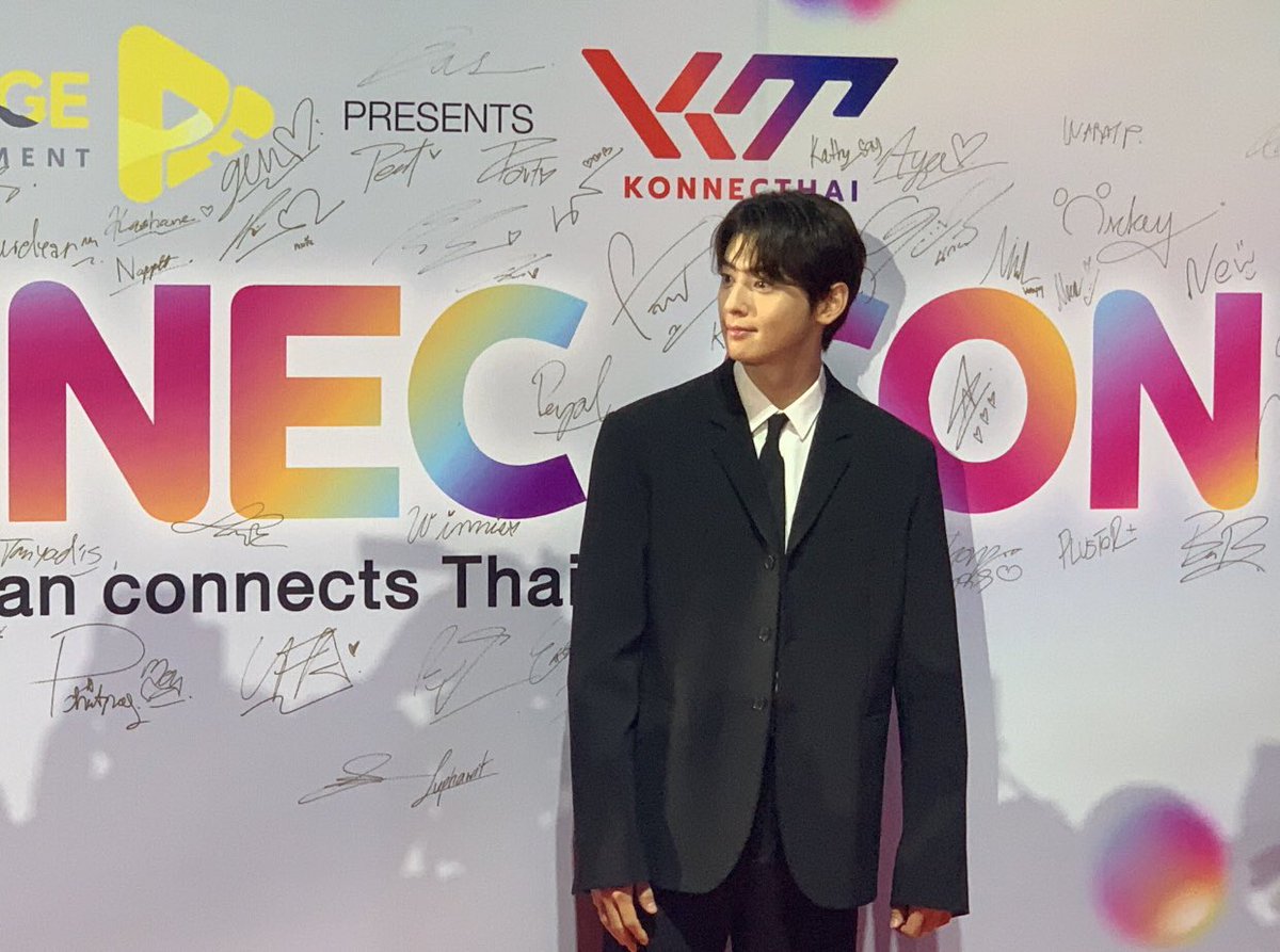 archiveforcew's tweet photo. eunwoo at konnecthai red carpet https://t.co/5K5qEQH0j9