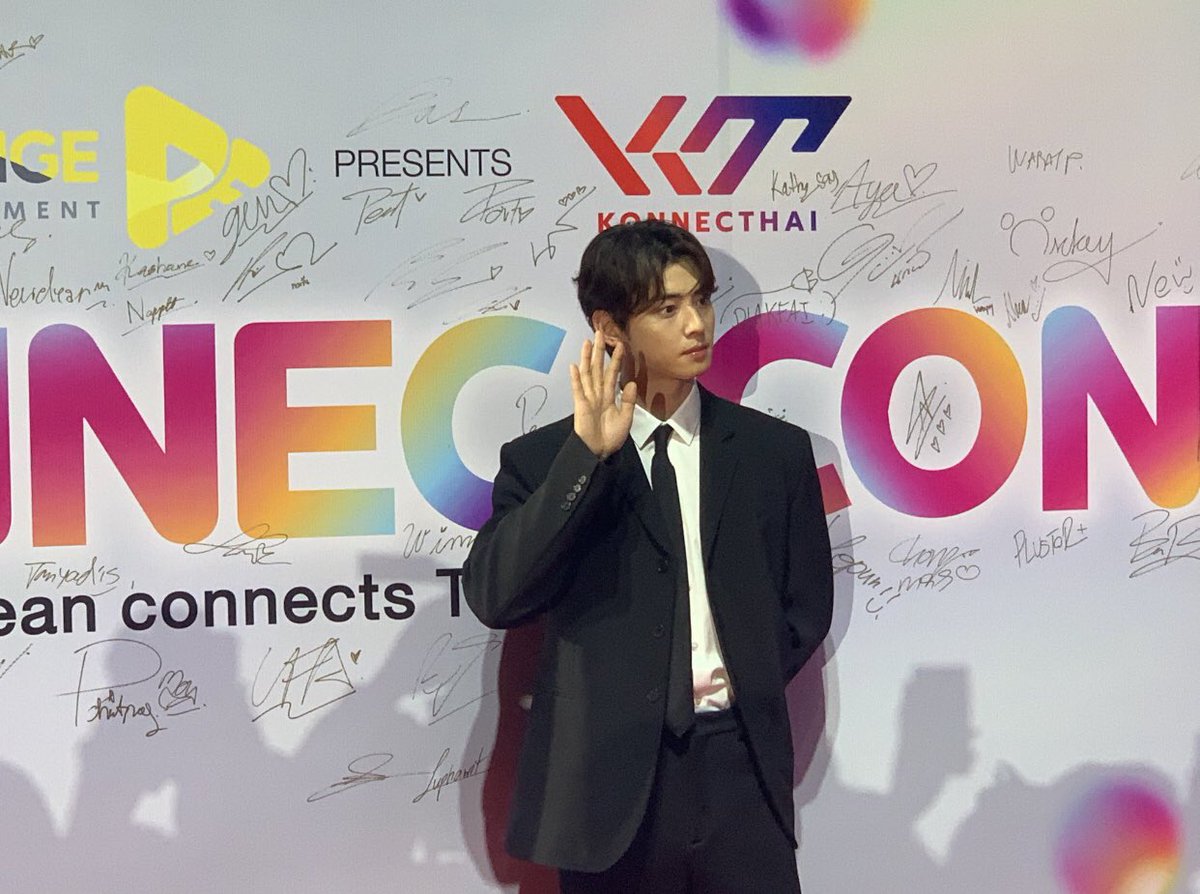 archiveforcew's tweet photo. eunwoo at konnecthai red carpet https://t.co/5K5qEQH0j9
