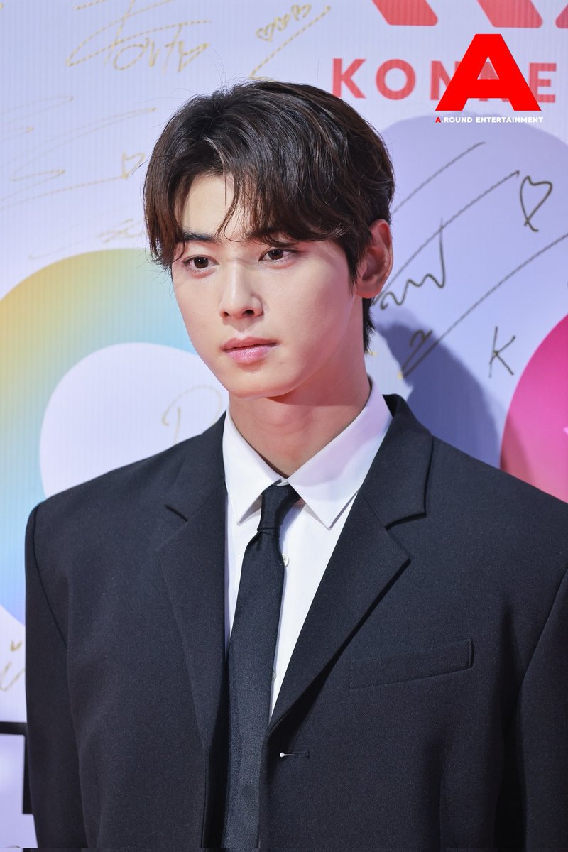 around_ent's tweet image. "ชาอึนอู" ร่วมงาน Konnec Thai Eve งานแถลงข่าวกิจกรรม "KONNEC CON" ภายใต้ Concept "We connect the best of them to serve the best of you"

#KonnecEve #KonnecThai  
#KONNECCON #차은우 #CHAEUNWOO #3ลูกรักพระเจ้า