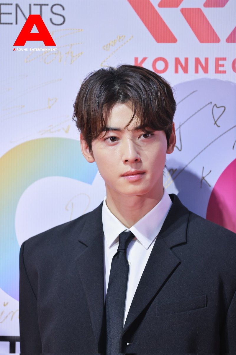 around_ent's tweet image. "ชาอึนอู" ร่วมงาน Konnec Thai Eve งานแถลงข่าวกิจกรรม "KONNEC CON" ภายใต้ Concept "We connect the best of them to serve the best of you"

#KonnecEve #KonnecThai  
#KONNECCON #차은우 #CHAEUNWOO #3ลูกรักพระเจ้า