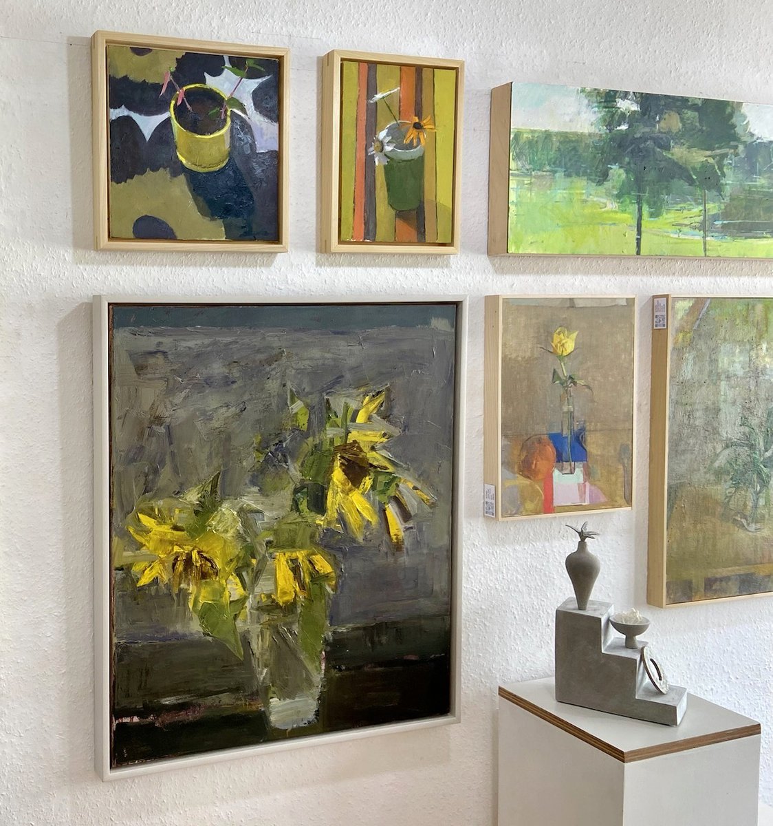 Tregony Gallery | Chromaflora : Nature's Palette - mailchi.mp/1ae91bb06430/t…
"And tis my faith that every flower Enjoys the air it breathes"-Wordsworth
*
Browse our online viewing page using the link.
#Bank Holiday #Cornwall #contemporaryart #summer #artexhibition #ceramics