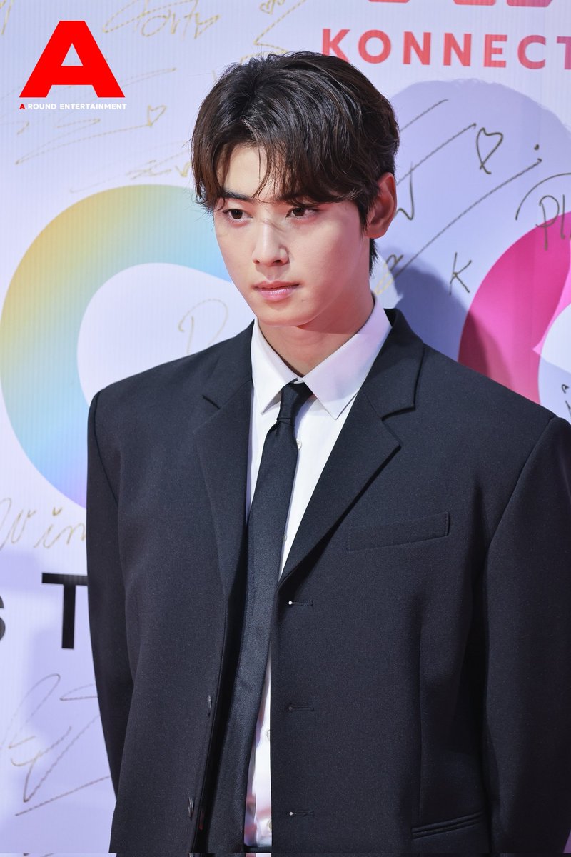 around_ent's tweet image. "ชาอึนอู" ร่วมงาน Konnec Thai Eve งานแถลงข่าวกิจกรรม "KONNEC CON" ภายใต้ Concept "We connect the best of them to serve the best of you"

#KonnecEve #KonnecThai  
#KONNECCON #차은우 #CHAEUNWOO #3ลูกรักพระเจ้า