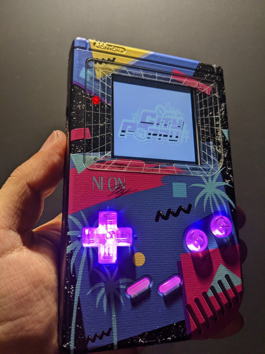 Howdy friends! I like to build Gundams, customise GameBoys &amp; learn GameDev - all on twitch! ♥️

Taking a break today &amp; gittin gud at Dark Souls II. It'd be rad if you stopped by &amp; say howdy! 🤠

If we share hobbies I wanna be your friend 🐣

#Gunpla #RetroModding #soulsborne