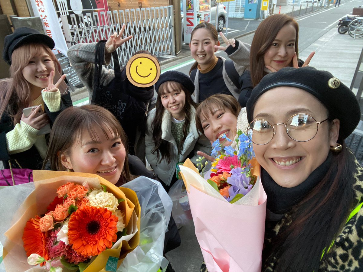 MOMOCO_SHIBATA's tweet photo. 私の趣味は
過去のダンス動画を見返す事

今まで“趣味はない”と豪語していたが
おそらく私の趣味は上記だと思う

#趣味＝#ワクワクする事

見返す度に身体中にめぐるのは
そのとき関わってくれた方々への
とんでもない愛おしさと
感謝

それだけ。

#NodanceNolife https://t.co/HryvT8Z4Av