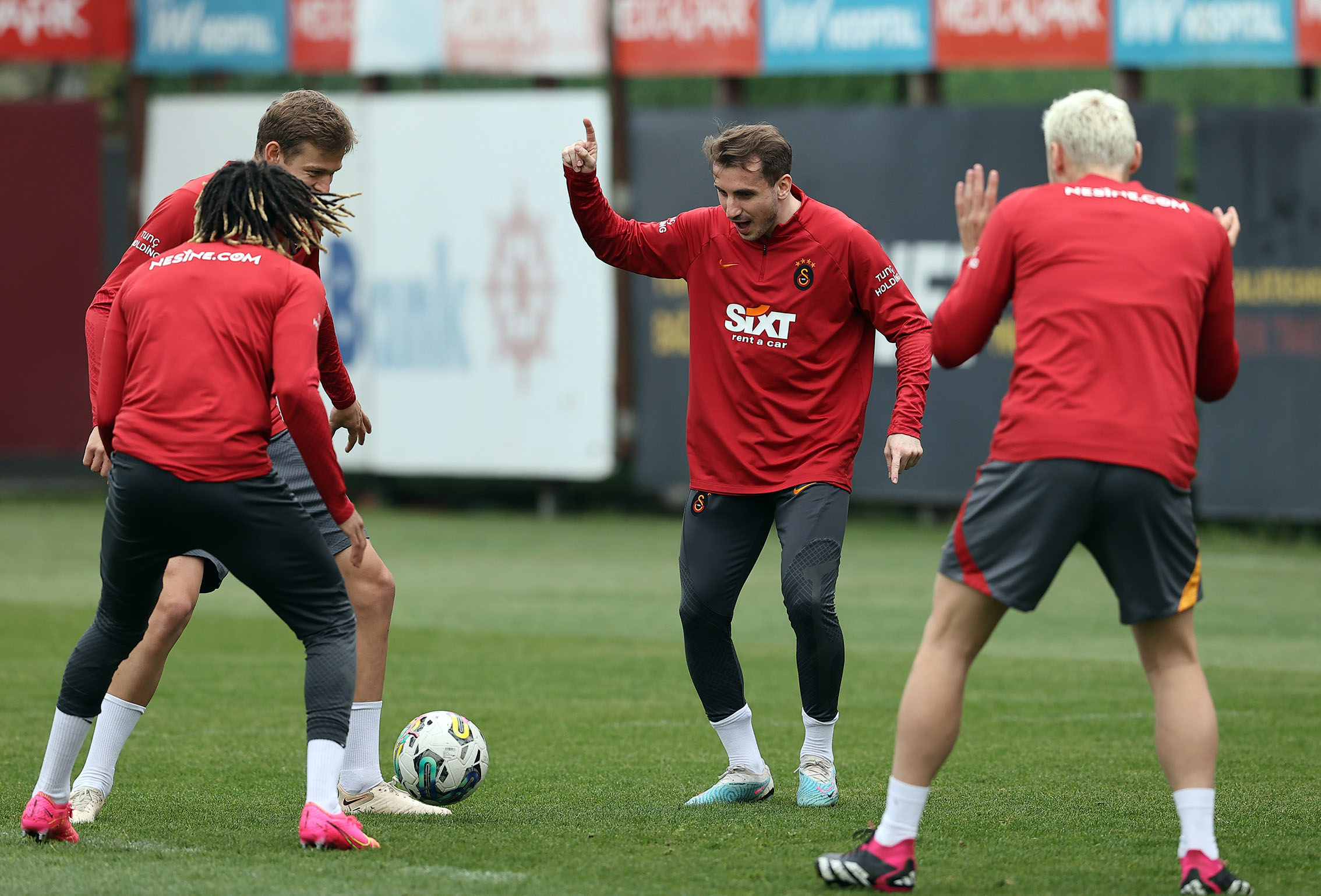 galatasaray okan buruk