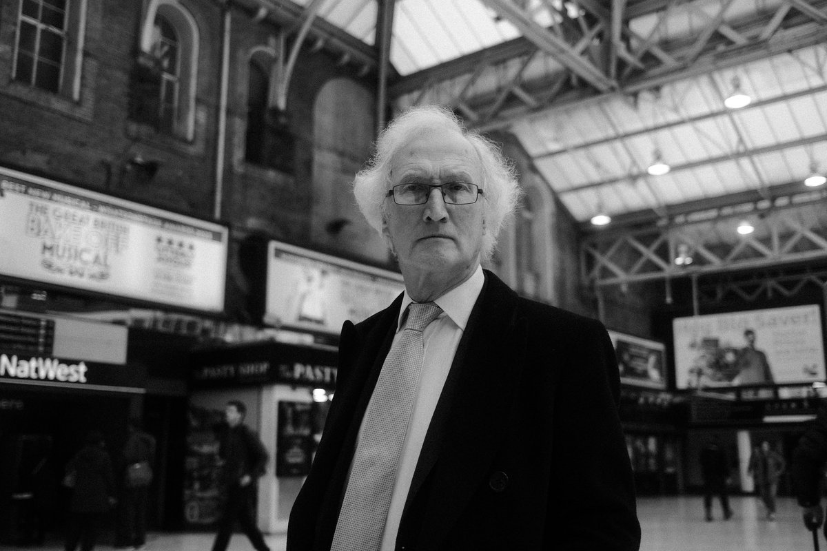 My 1st account was actually 11 years ago but since then I changed my email adresse and forgot the password and twitter wouldn’t let me get it back 🤷🏻! #MyTwitterAnniversary