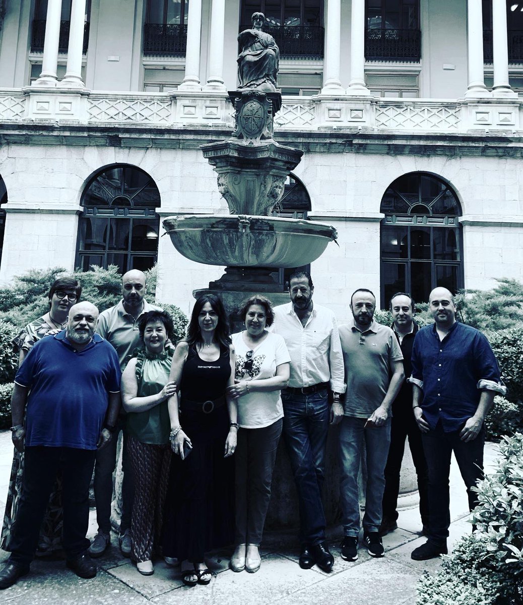 UGTDipujaen's tweet photo. #DelegadasUGT, #DelegadosUGT, reunidos con nuestra estructura de UGT Servicios Publicos Jaen @UGT_SPJaen y @UGTDipujaen para organizar una sección que logre mejoras para nuestra Afiliacion y eepp de @dipujaen https://t.co/gSmOoSGHIs