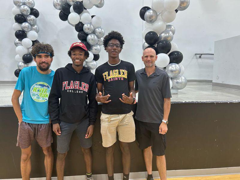 904darrellM3's tweet photo. I have mad history in my school with other of my classmates if making our first ever signing day at school yesterday. I committed to Flagler college https://t.co/JVqJyh1rQO