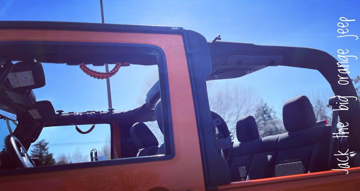 Happy Front end Friday jeep Family!
Finally got some warm sunny days out here in PNW. Jack is excited to run around without his top for a few days!
#FrontEndFriday