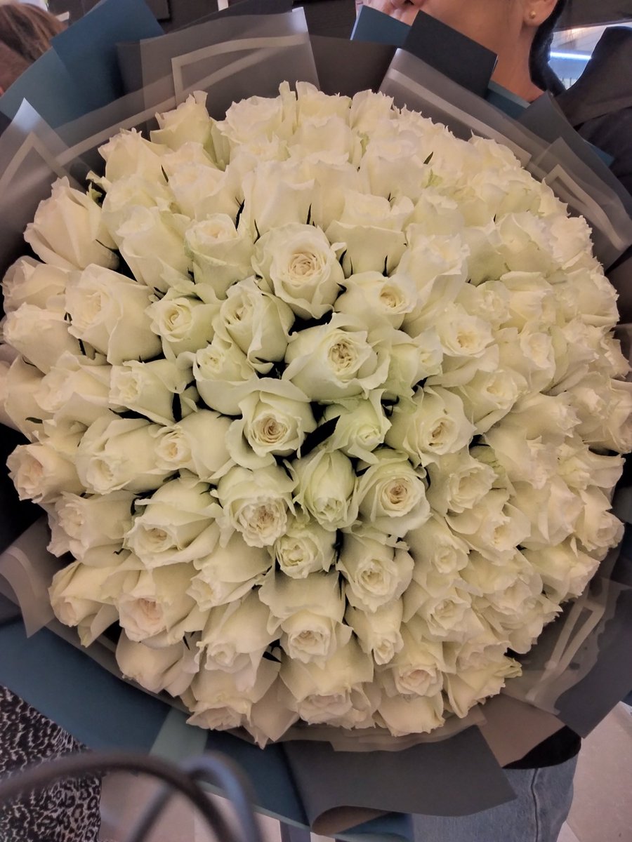 put_fcKEM's tweet photo. สวยงามมาก สีขาวสวย
#AlphascienceXKem

1st Amb Alphascience X Kem https://t.co/kPh8njD7xs