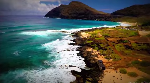 chassk9's tweet photo. Oahu Hawaii - Alluring #Beaches Blue Waters - The #Islands Of #Hawaii - #Oahu #Enjoyment Watch The Video Now https://t.co/53XKXT2jTI https://t.co/tYW6sXuOyd