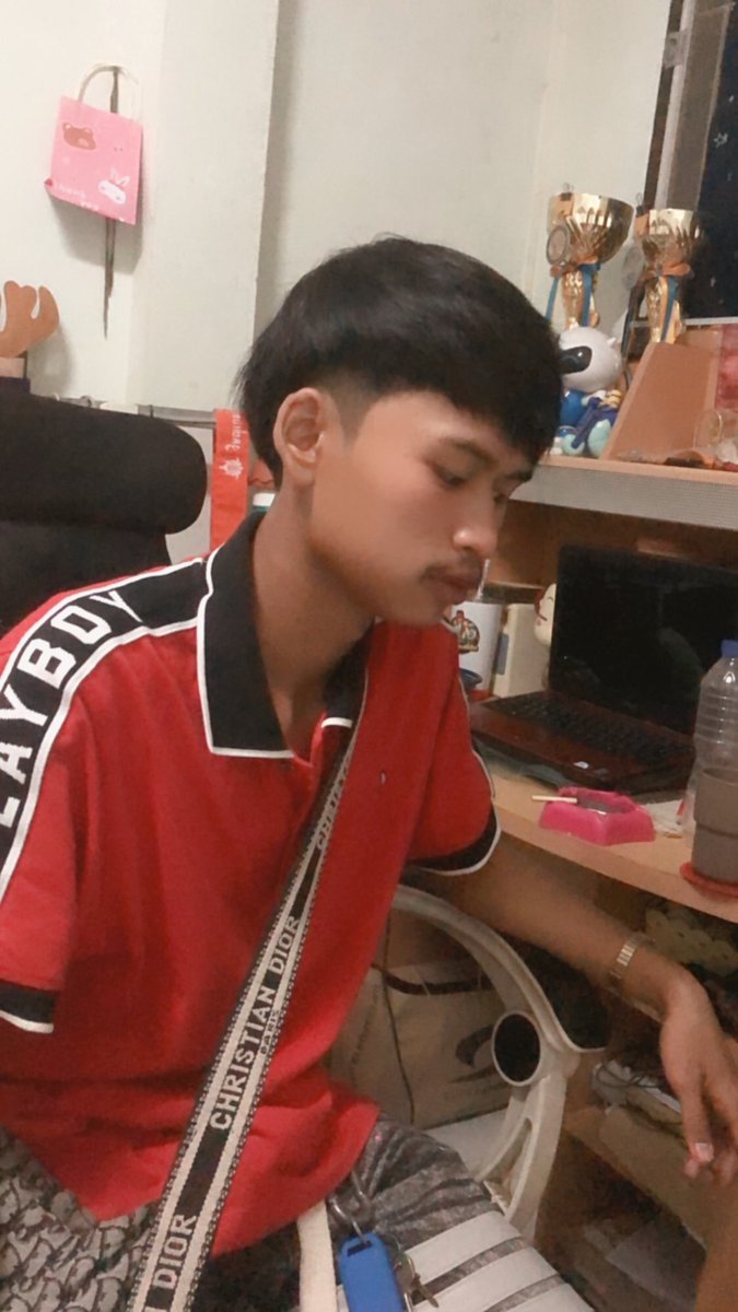siabank11's tweet photo. ไม่หล่อแต่เมียมึงรู้จัก 🤪🤭
#ภูเก็ต #fwbภูเก็ต #ภูเก็ตนัดเจอ https://t.co/Aa6AvOIS3J