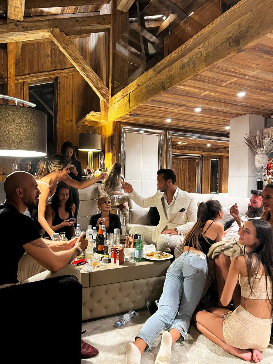 YourHighestSelf tweet media