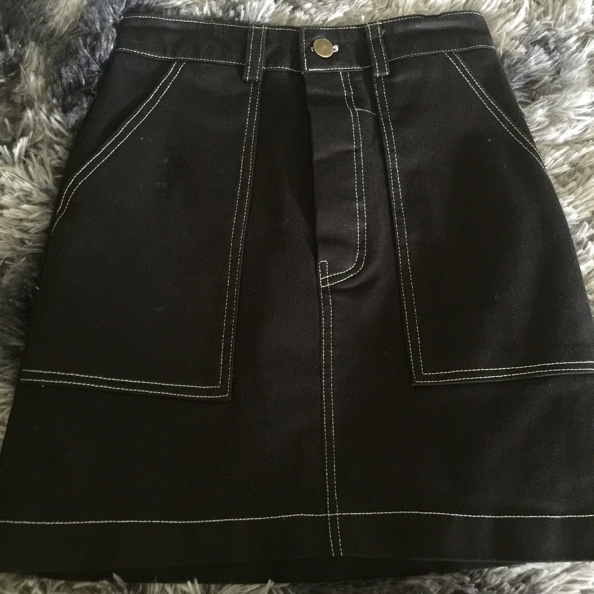seolottie's tweet photo. pls rt 🧝🏻♀️พร้อมส่ง
- ส่งต่อกระโปรงสีดำ
size xs 200฿ รวมส่ง (from 350฿)
** เคยใส่แค่ครั้งเดียว สภาพดีมากก ดีเอมมาขอดูเพิ่มเติมได้คับ 🌟
#ส่งต่อoldsocool #ส่งต่อกระโปรง #ส่งต่อvghbkk #ส่งต่อเสื้อผ้ามือสองสภาพดี #ส่งต่อเสื้อผ้า #oldsocool #โล๊ะตู้ https://t.co/b74eTuHyFc