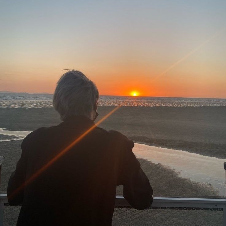 u4u_reverse's tweet photo. 🌊🫧
#.npp https://t.co/XWn9NH1fEp