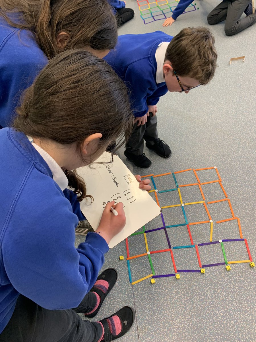 Fossoway_ps's tweet image. P5/6 made large scale coordinate boards, plotted points and reviewed each other’s work to identify which coordinates were used.
#pkclearning #practicalmaths #pkcmaths #collaborativelearning