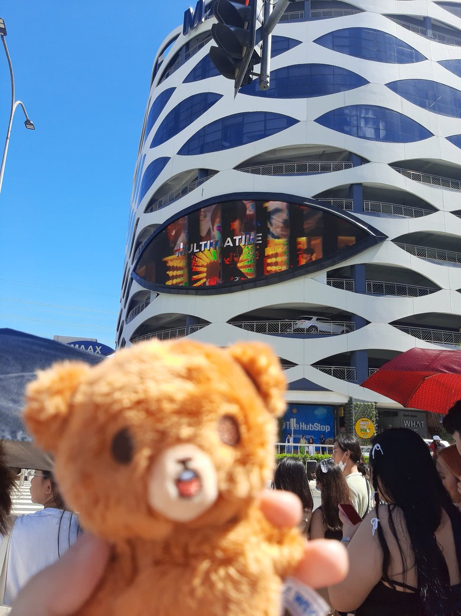 mitokundria's tweet photo. the babie's first time out to see his big bro https://t.co/BUwewkPe4b